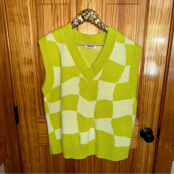 Double Zero Tops - ✨ Boutique | sweater vest